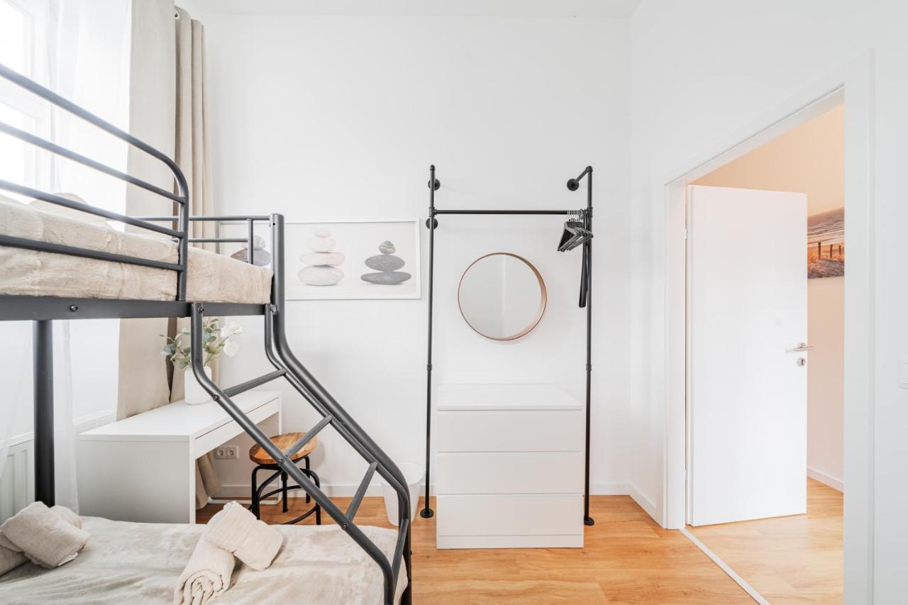 Modern Central City Rooms Вена Экстерьер фото