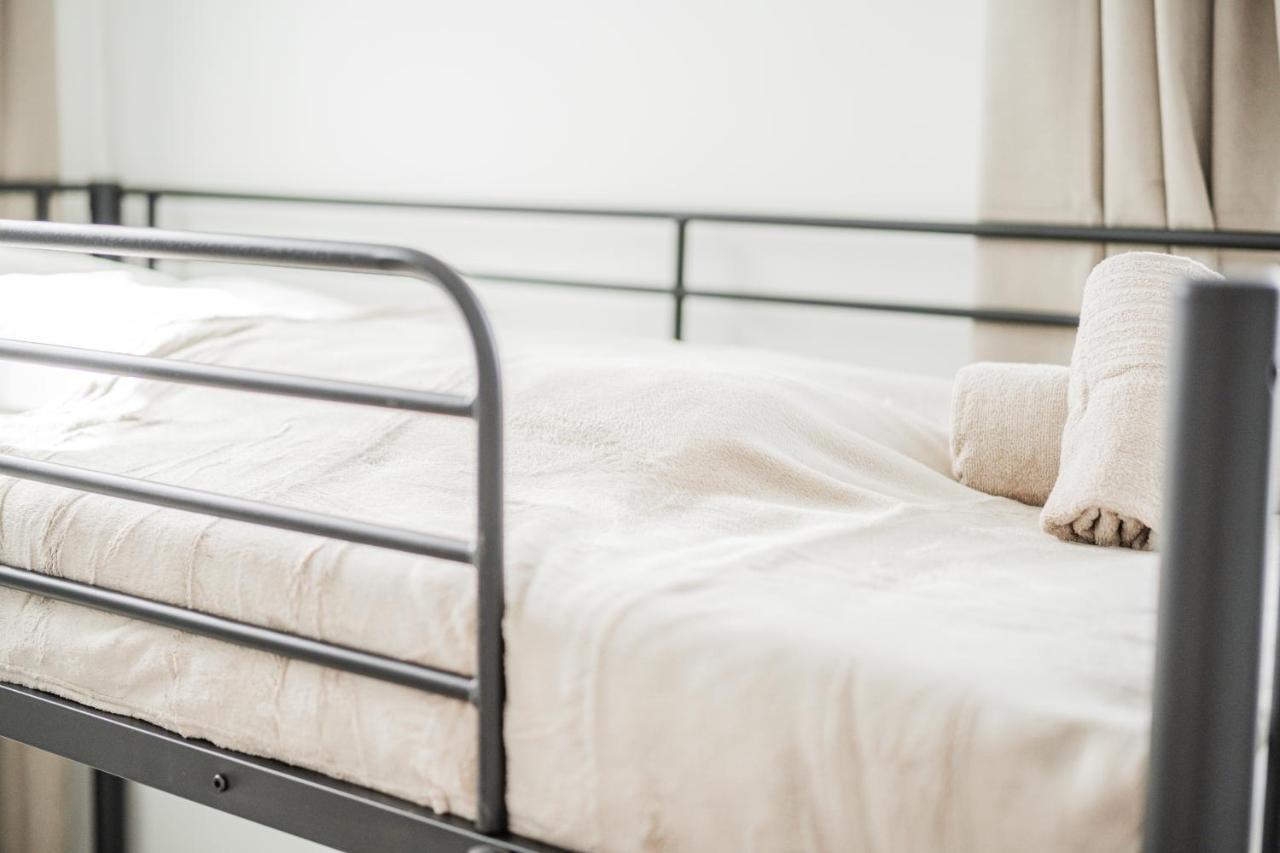 Modern Central City Rooms Вена Экстерьер фото
