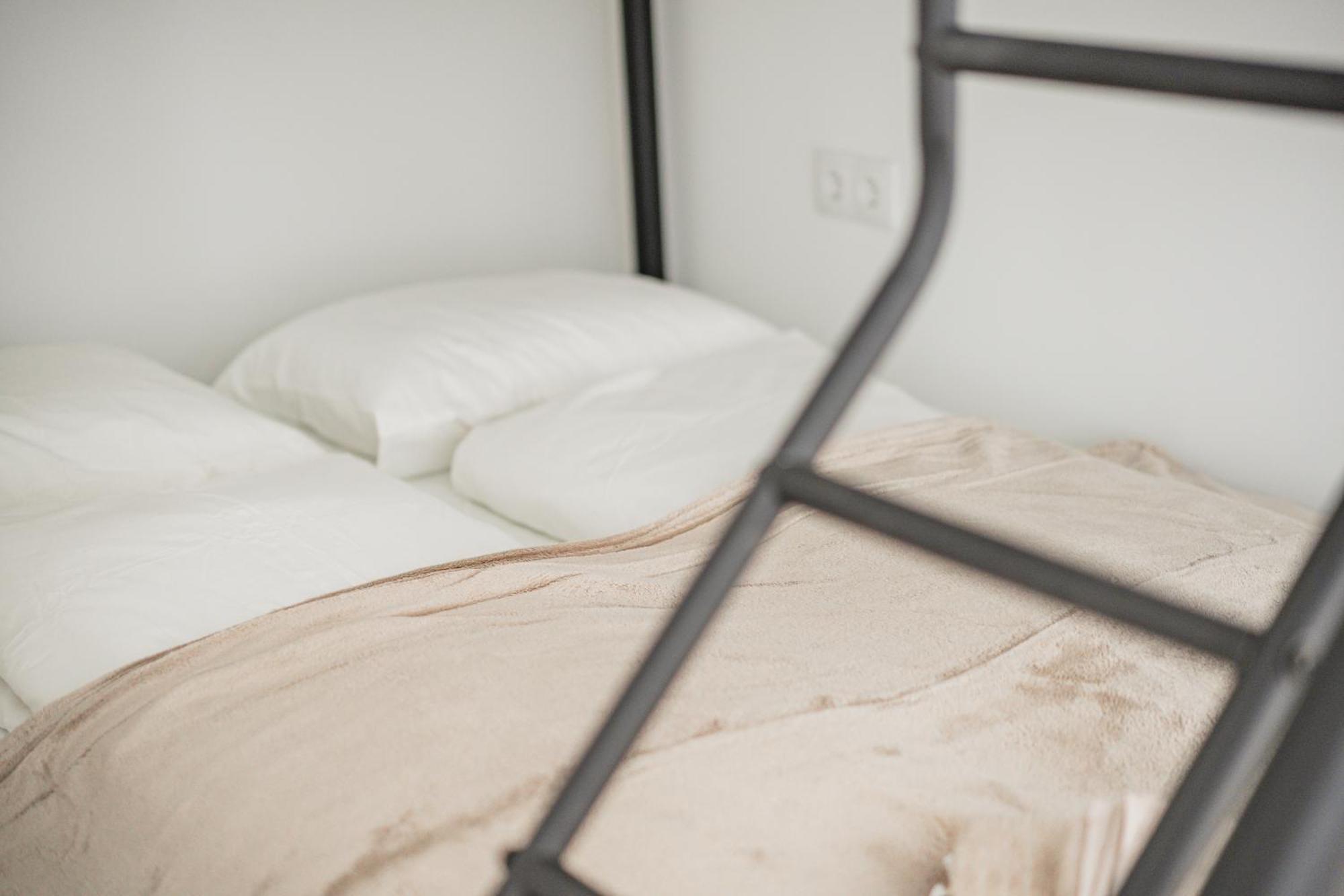 Modern Central City Rooms Вена Экстерьер фото