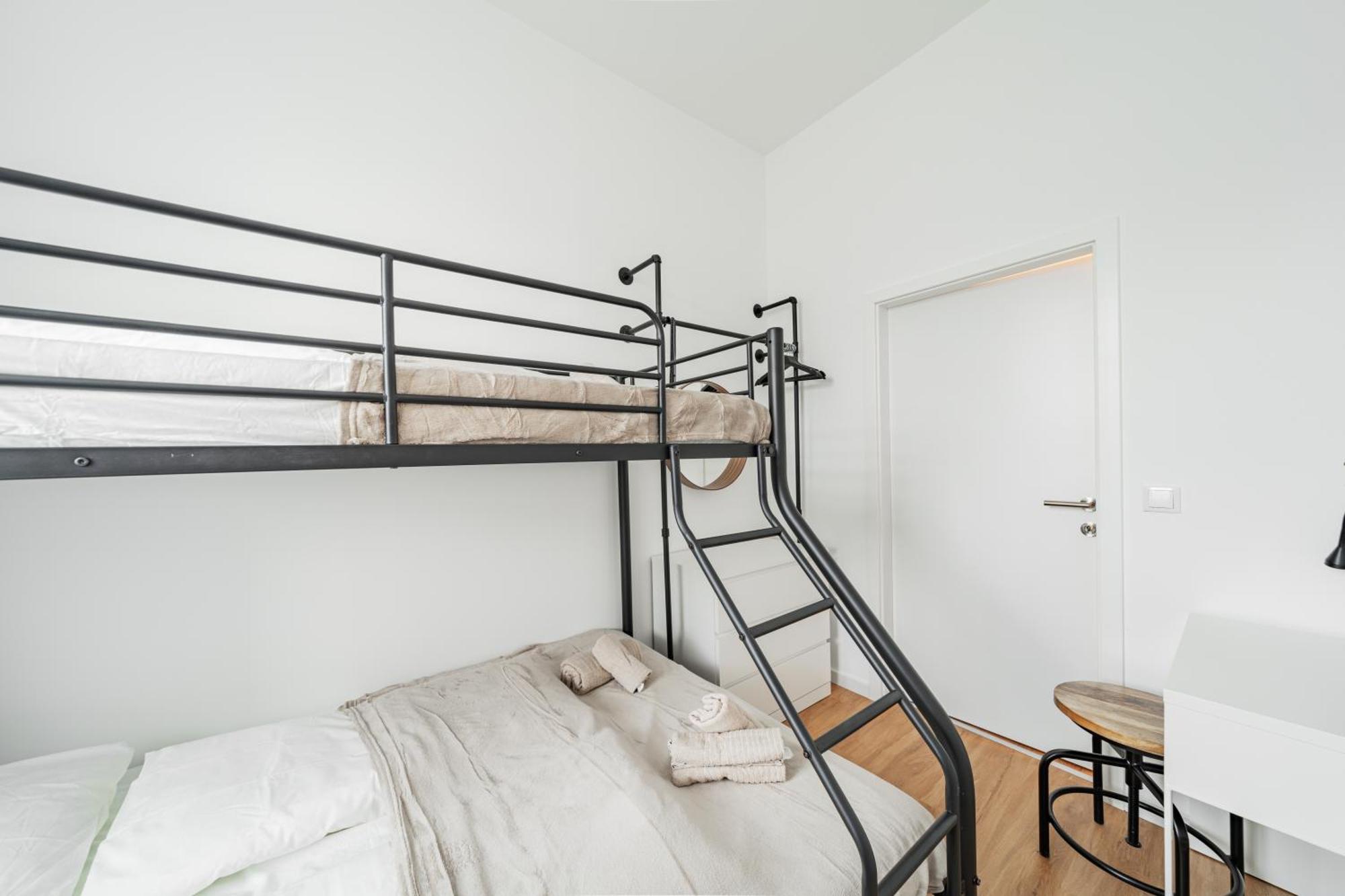 Modern Central City Rooms Вена Экстерьер фото